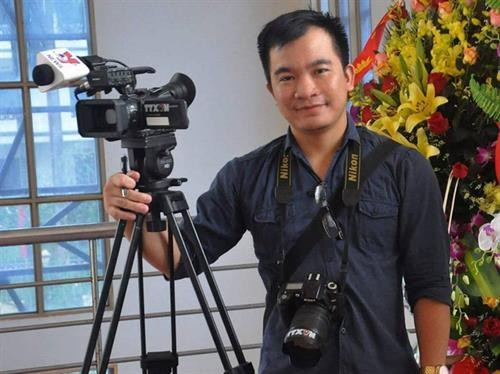 Hội Nhà báo Việt Nam truy tặng Bằng khen cho Nhà báo Đinh Hữu Dư