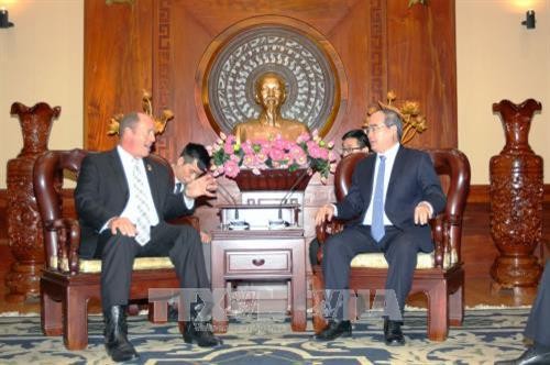 Lãnh đạo Thành phố Hồ Chí Minh tiếp Đoàn đại biểu Ủy ban Đối ngoại Hạ viện Hoa Kỳ