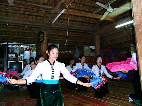 Ảnh hưởng của người Thái đối với các tộc người Môn - Khơme ở miền Bắc Việt Nam