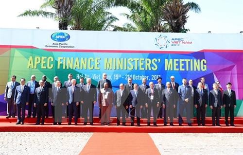 2017年APEC会议：马来西亚专家对越南的引领作用表示信任