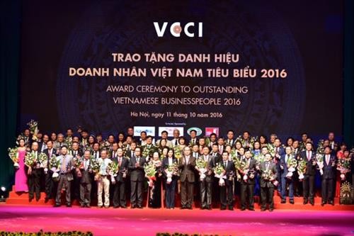 征求意见进一步完善《越南企业家和企业文化行为规范》