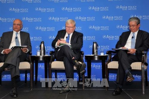 越南驻美国大使范光荣出席在澳大利亚举行的“亚太安全”座谈会