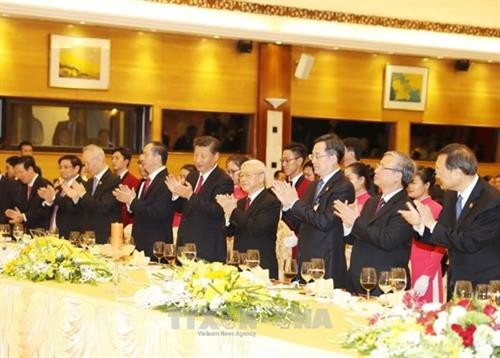 阮富仲和陈大光设宴招待中共中央总书记、国家主席习近平