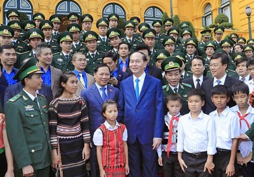 陈大光：越南党和国家特别关注教育培训工作
