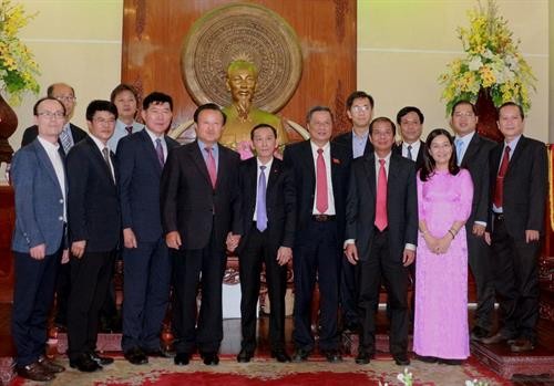 越南芹苴市与韩国金泉市促进多领域投资合作