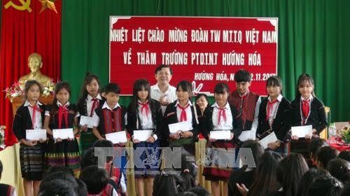 Phó Chủ tịch Ủy ban Trung ương MTTQ Việt Nam Nguyễn Hữu Dũng dự Ngày hội đại đoàn kết toàn dân tộc tại Quảng Trị