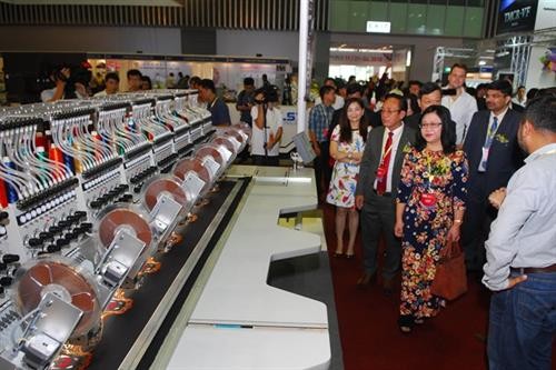 400多家企业参加2017年越南国际纺织面料及服装辅料展