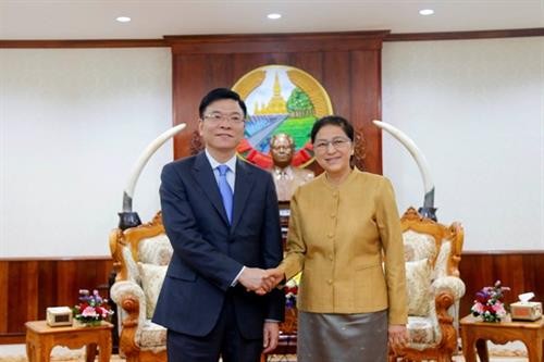 越老建交55周年：老挝国会主席高度评价越老司法合作取得的成果