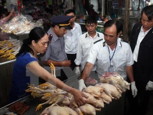 Chính phủ, Hội Liên hiệp Phụ nữ Việt Nam, Hội Nông dân Việt Nam ký kết phối hợp vận động sản xuất, kinh doanh thực phẩm an toàn