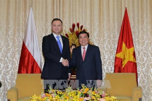 Lãnh đạo Thành phố Hồ Chí Minh tiếp Tổng thống Ba Lan Andrzej Duda