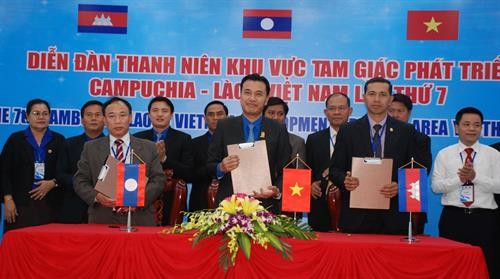 第七次柬老越发展三角区青年论坛发表联合声明