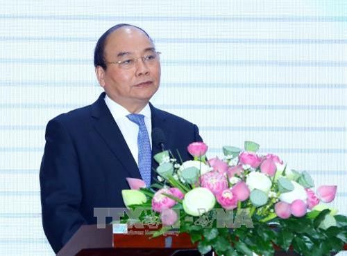 越南政府总理阮春福：越南政府愿意倾听国内外投资商的反馈意见和建议