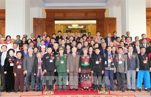 Tổng Bí thư Nguyễn Phú Trọng gặp mặt thân mật các đại biểu dân tộc thiểu số tiêu biểu