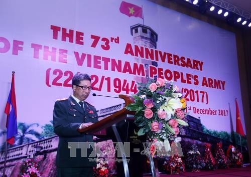 越南人民军成立73周年纪念活动在老古巴和捷克举行