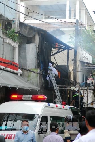 Cháy lớn tại Thành phố Hồ Chí Minh, ba người tử vong