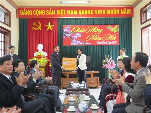 Phó Chủ tịch nước Đặng Thị Ngọc Thịnh thăm và làm việc tại Hải Dương