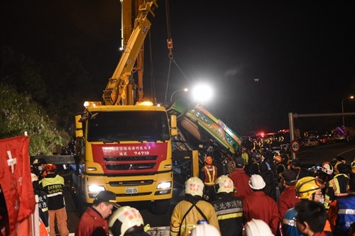 Tai nạn xe buýt tại Đài Loan (Trung Quốc): Ít nhất 32 người thiệt mạng