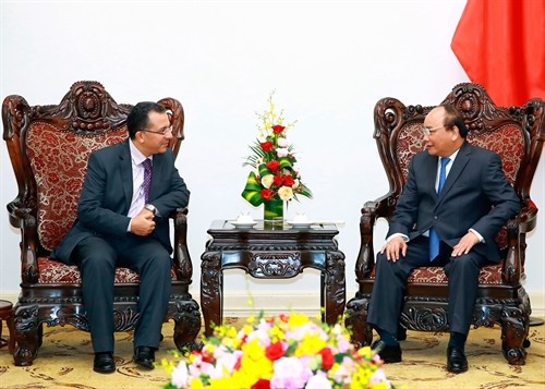 Thủ tướng Nguyễn Xuân Phúc tiếp Đại sứ Timor Leste và Đại sứ Morocco