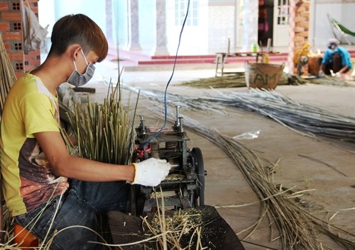 Hợp tác xã mây tre Long Thành Nam sản xuất nhiều sản phẩm truyền thống