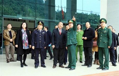 Phó Thủ tướng Trương Hoà Bình làm việc tại Lạng Sơn