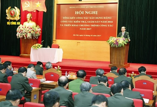 Chủ tịch nước Trần Đại Quang: Phải thống nhất nhận thức về tầm quan trọng của xây dựng Đảng trong Công an nhân dân