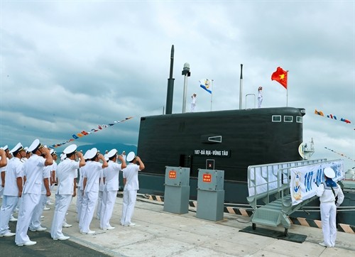 Thủ tướng Nguyễn Xuân Phúc dự Lễ Thượng cờ hai tàu ngầm Đà Nẵng và Bà Rịa - Vũng Tàu