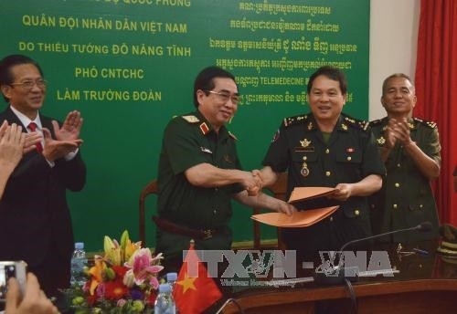 Hướng tới kỷ niệm 50 năm ngày thiết lập quan hệ ngoại giao Việt Nam – Campuchia: Chuyển giao hệ thống kết nối y học từ xa cho bệnh viện Quân y Campuchia