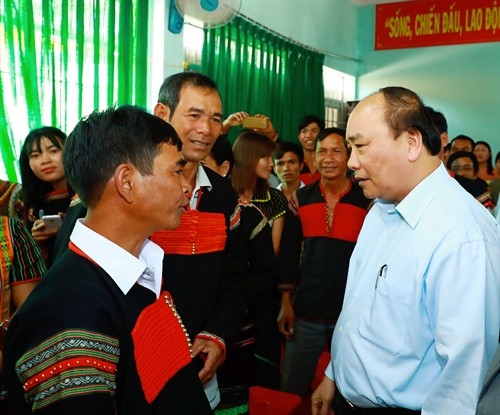 Thủ tướng Nguyễn Xuân Phúc thăm bà con xã Khuê Ngọc Điền, huyện Krông Bông, Đắk Lắk