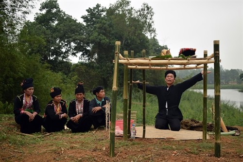 Lễ tra hạt đầu năm mới – nét văn hóa độc đáo của người Khơ Mú ở Điện Biên