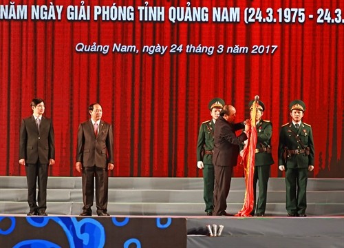 Thủ tướng Nguyễn Xuân Phúc: Đánh thức tiềm năng về con người, vận dụng tốt các yếu tố tài nguyên để đưa Quảng Nam tiếp tục phát triển