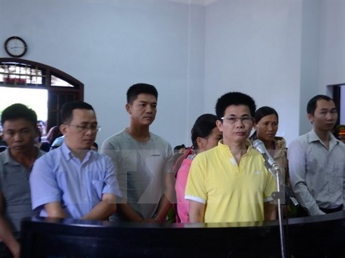 越南得农省法院对陈明利等人行贿受贿案件作出判决