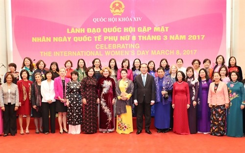 Lãnh đạo Quốc hội gặp mặt các nữ Đại sứ, Trưởng cơ quan đại diện các tổ chức quốc tế tại Việt Nam