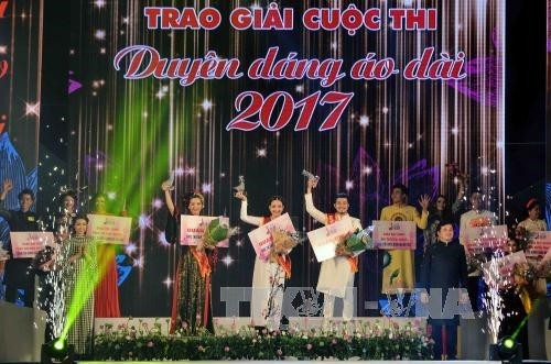 Thành phố Hồ Chí Minh: Chung kết cuộc thi duyên dáng Áo dài 2017