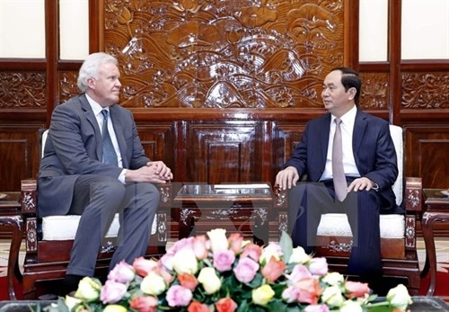 国家主席陈大光：越南欢迎美国通用电气公司扩大在越投资