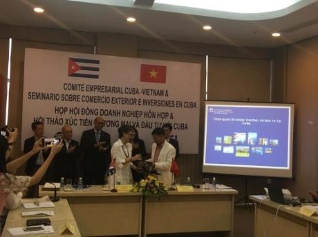 越南与古巴联合商务理事会召开第七次会议