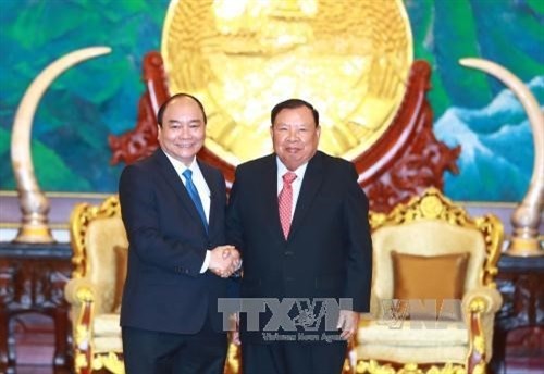 越南政府总理阮春福访问老挝期间系列活动
