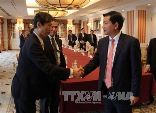 Bí thư Thành ủy Thành phố Hồ Chí Minh Đinh La Thăng làm việc với các công ty Nhật Bản về dự án Rạch xuyên tâm