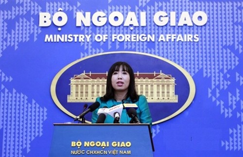 越南坚持在国际法基础上和平解决东海问题