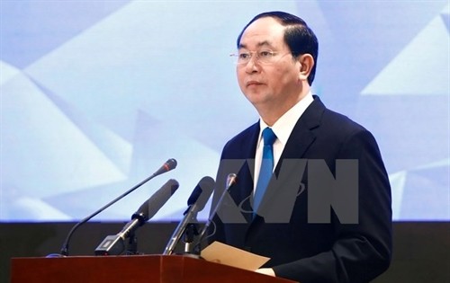 陈大光主席：应把人民和企业摆在国家发展全局的核心位置
