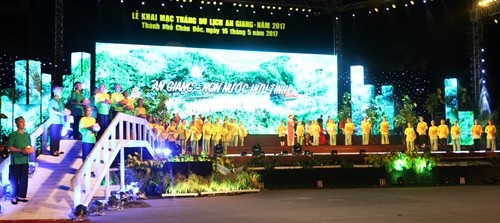 Tháng du lịch An Giang năm 2017 chủ đề “An Giang- Non nước hữu tình”