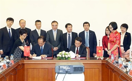 越通社与新华社签署新合作协议