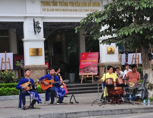 Đưa văn hóa các vùng, miền về biểu diễn tại phố đi bộ hồ Hoàn Kiếm