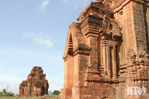 Độc đáo tháp Chăm Ninh Thuận