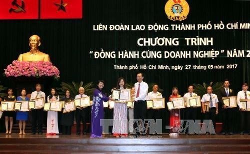 Thành phố Hồ Chí Minh tuyên dương 34 doanh nghiệp tiêu biểu chăm lo tốt cho công nhân lao động