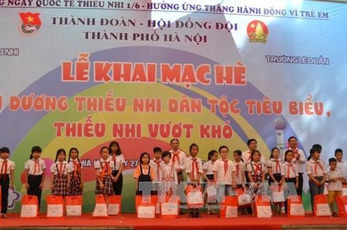Hà Nội khai mạc hè và hưởng ứng Tháng hành động vì trẻ em năm 2017