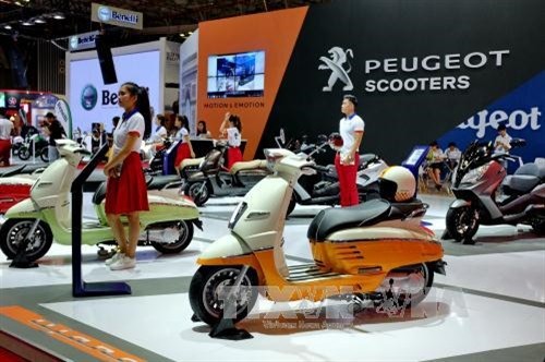 Khai mạc triển lãm ô tô xe máy Việt Nam 2017