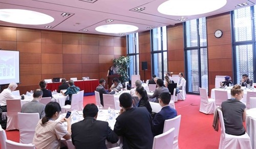 2017年APEC峰会：APEC相关会议陆续在河内召开