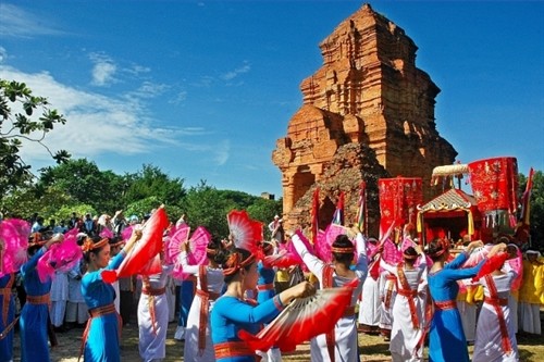 Lễ hội Katê là di sản phi vật thể quốc gia