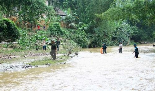越南北部地区各省洪水灾害致12人死亡 经济损失达200多亿越盾