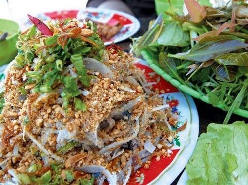 Gỏi cá chép Nội Hoàng - đặc sản quê ở Bắc Giang